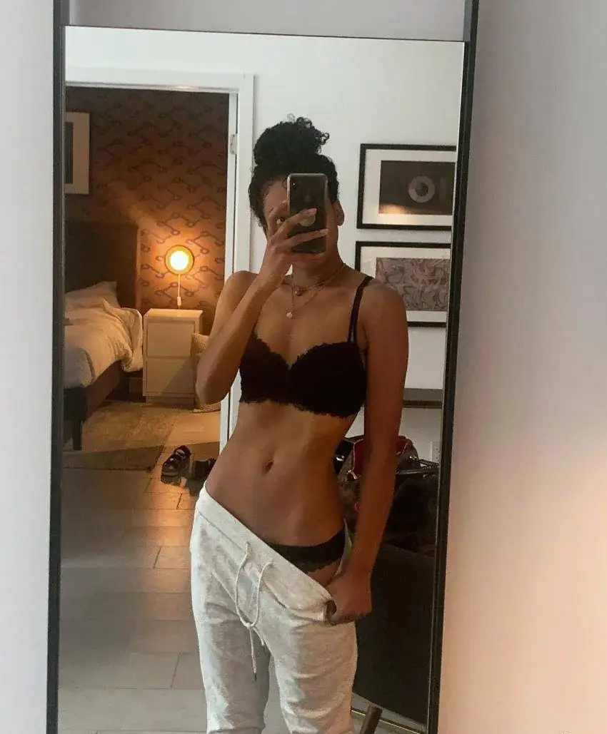 LauraLovesEvanston96us Evanston LauraLovesEvanston96us